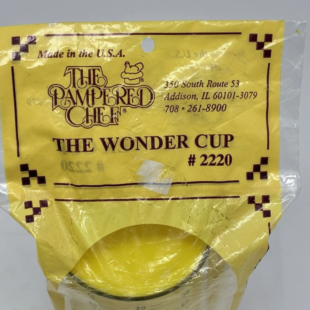 The Pampered Chef Wonder Cup Adjustable Measuring Cup Liquid & Solids #2220 New